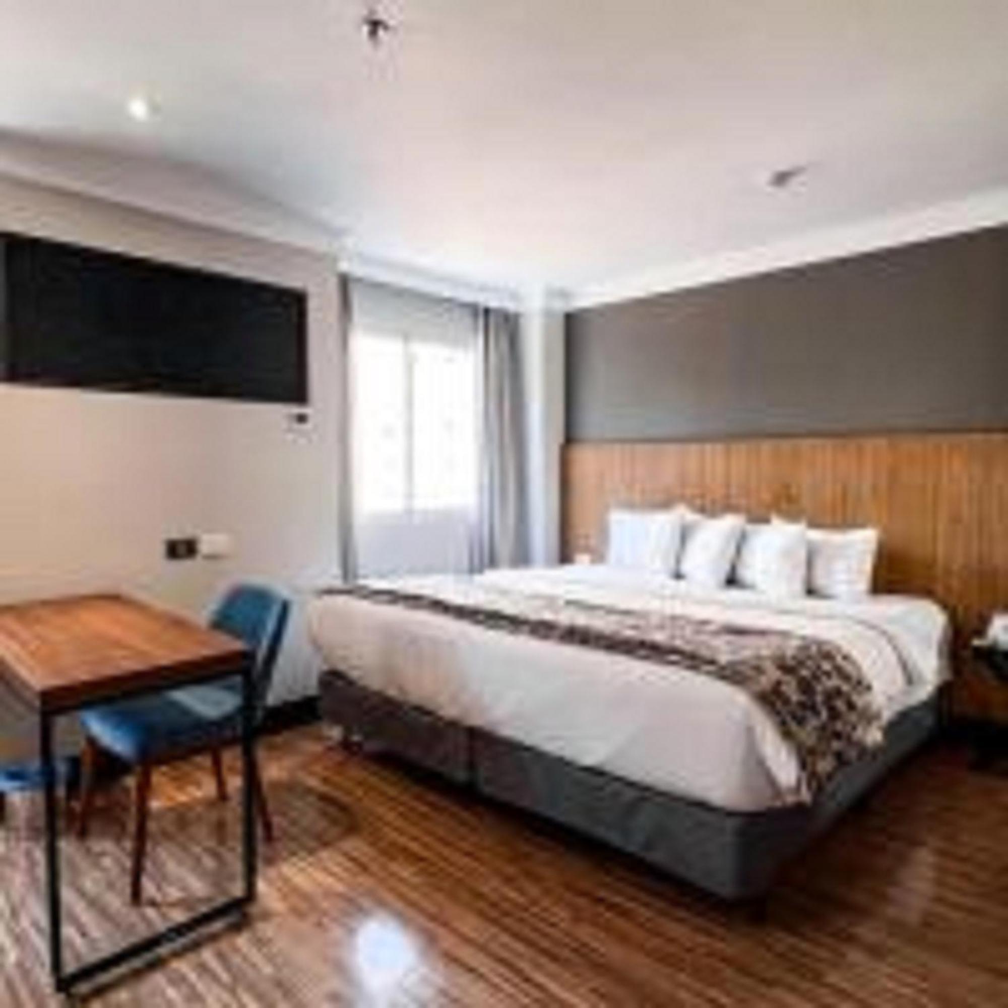 Transamerica Prime International Plaza 4*