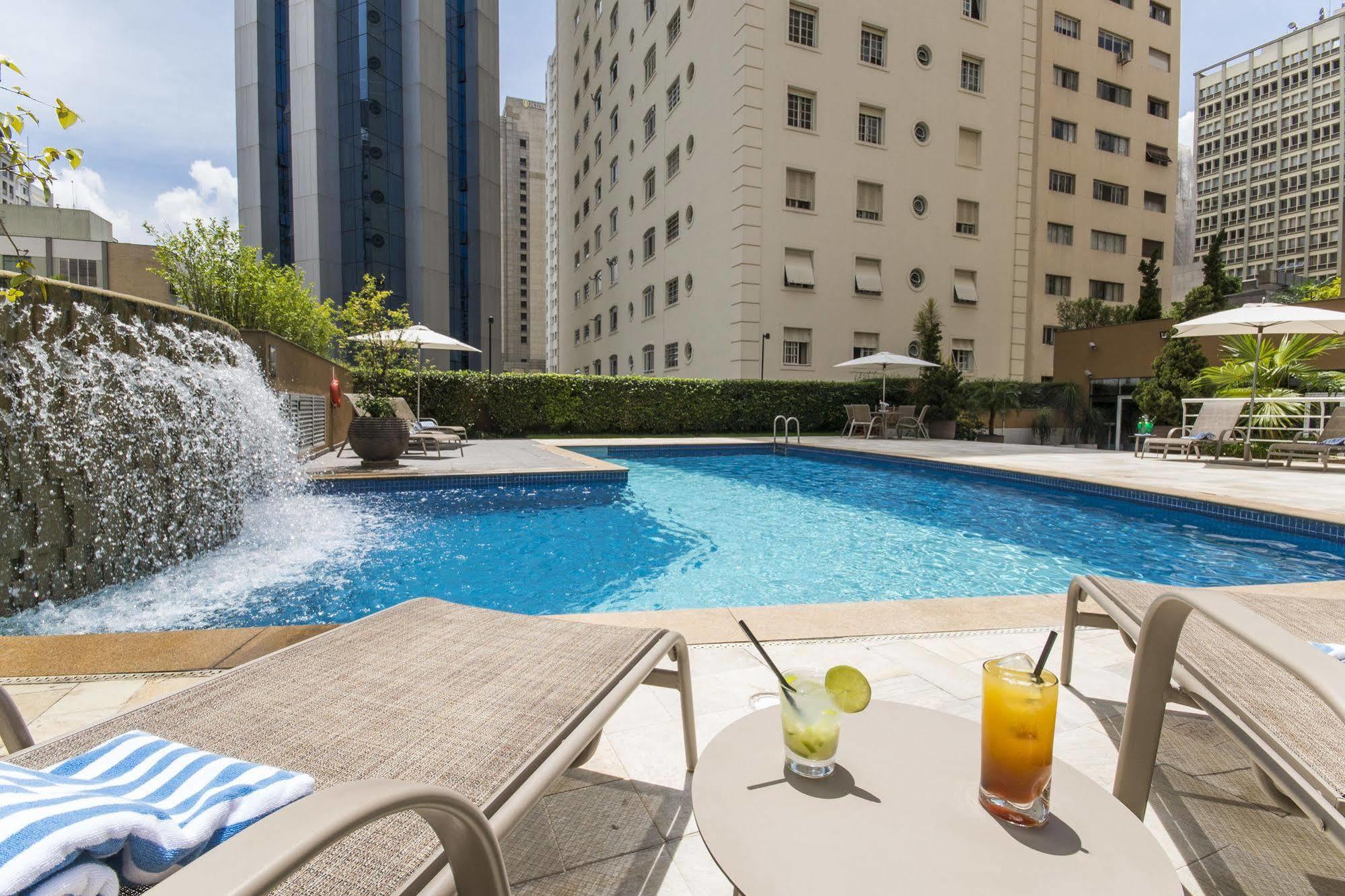 Transamerica Prime International Plaza Hotel 4*